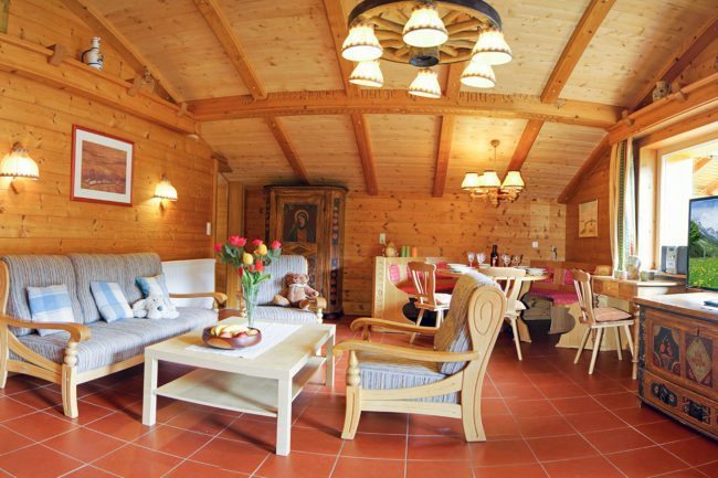 Wohnzimmer in der Ferienwohnung Bischofsmütze - Haus Dertnig in Filzmoos